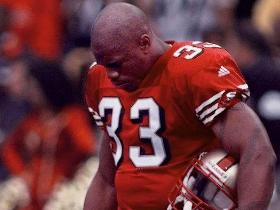 Lawrence Phillips -- Suicide Note Wasnt His Handwriting 